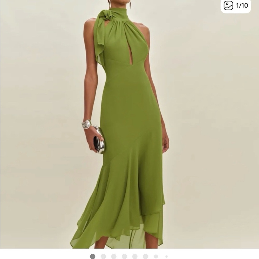 ISO Reformation Mela Dress Size 4